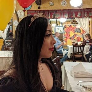 Meet your Posher, Becky